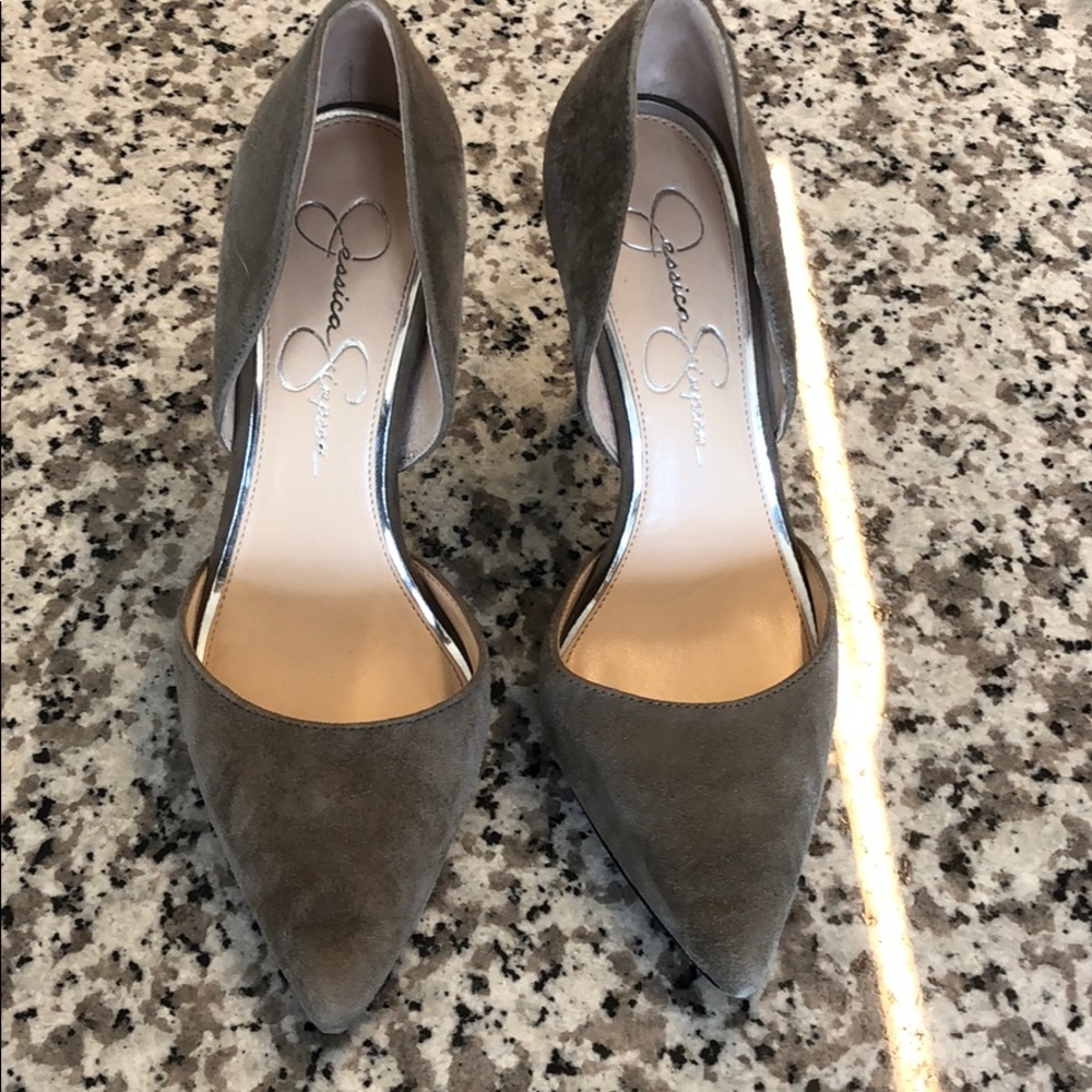 Jessica Simpson Cenya size 6
